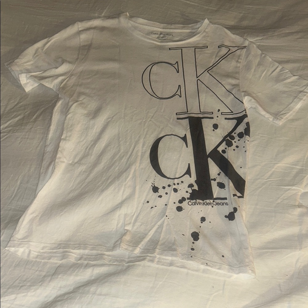 Calvin Klein White Short Sleeve Graphic Tee